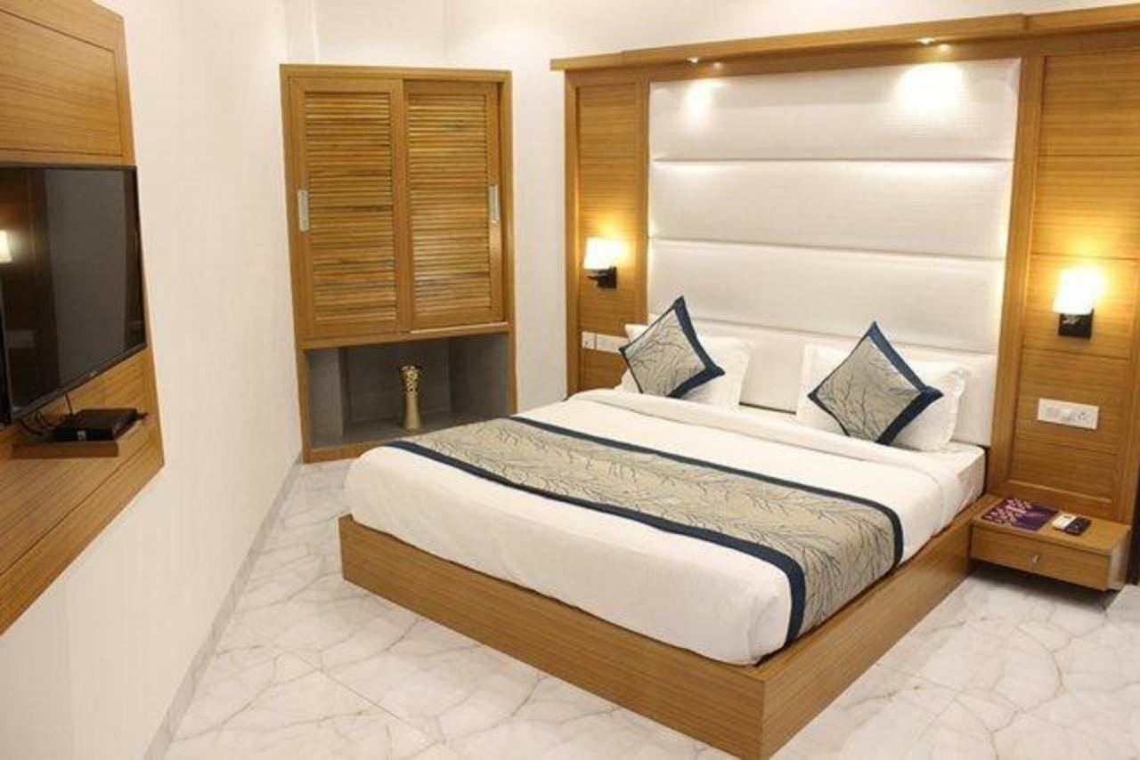 ניו דלהי Hotel Star By Star Group- Near Delhi Airport מראה חיצוני תמונה